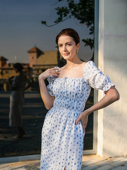 IRINA modelling portfolio image 3