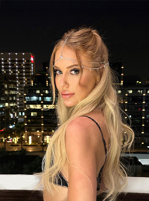 KSENIA – Sapphire MA model in Dubai, UAE