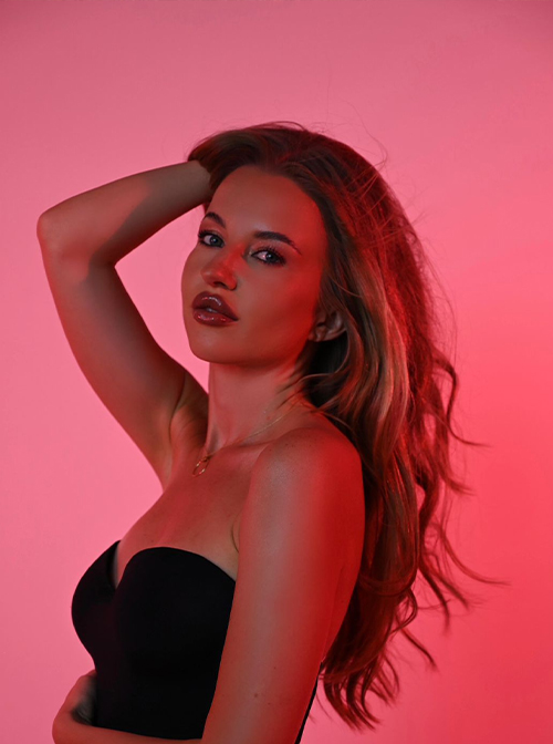 MARIA – Sapphire MA model in Dubai, UAE