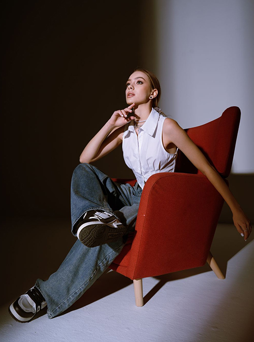 MARIIA modelling portfolio image 5