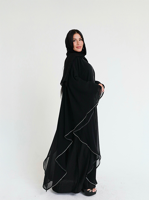 NAILA modelling portfolio image 4