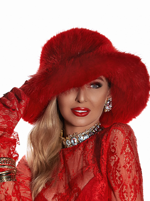 VIKTORYIA – Sapphire MA model in Dubai, UAE