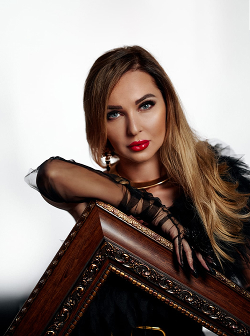 VIKTORYIA modelling portfolio image 2