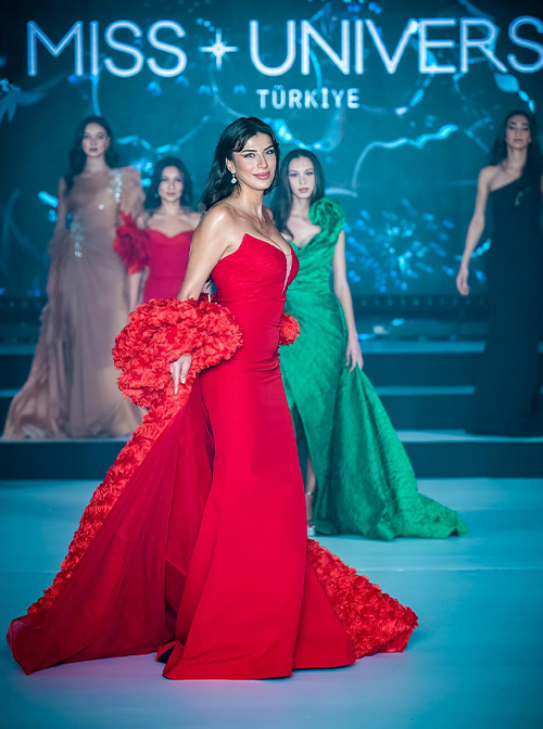 DUYGU modelling portfolio image – Sapphire MA