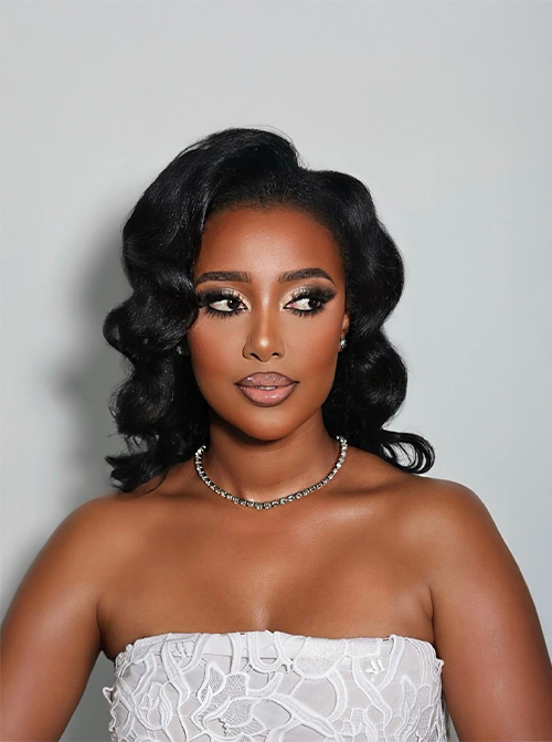 HELEN modelling portfolio image – Sapphire MA