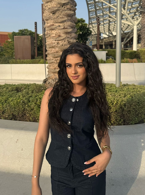 JASMINE modelling portfolio image – Sapphire MA