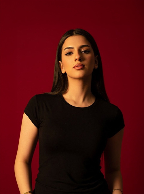 JASMINE modelling portfolio image – Sapphire MA