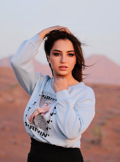 RANEEM modelling portfolio image – Sapphire MA