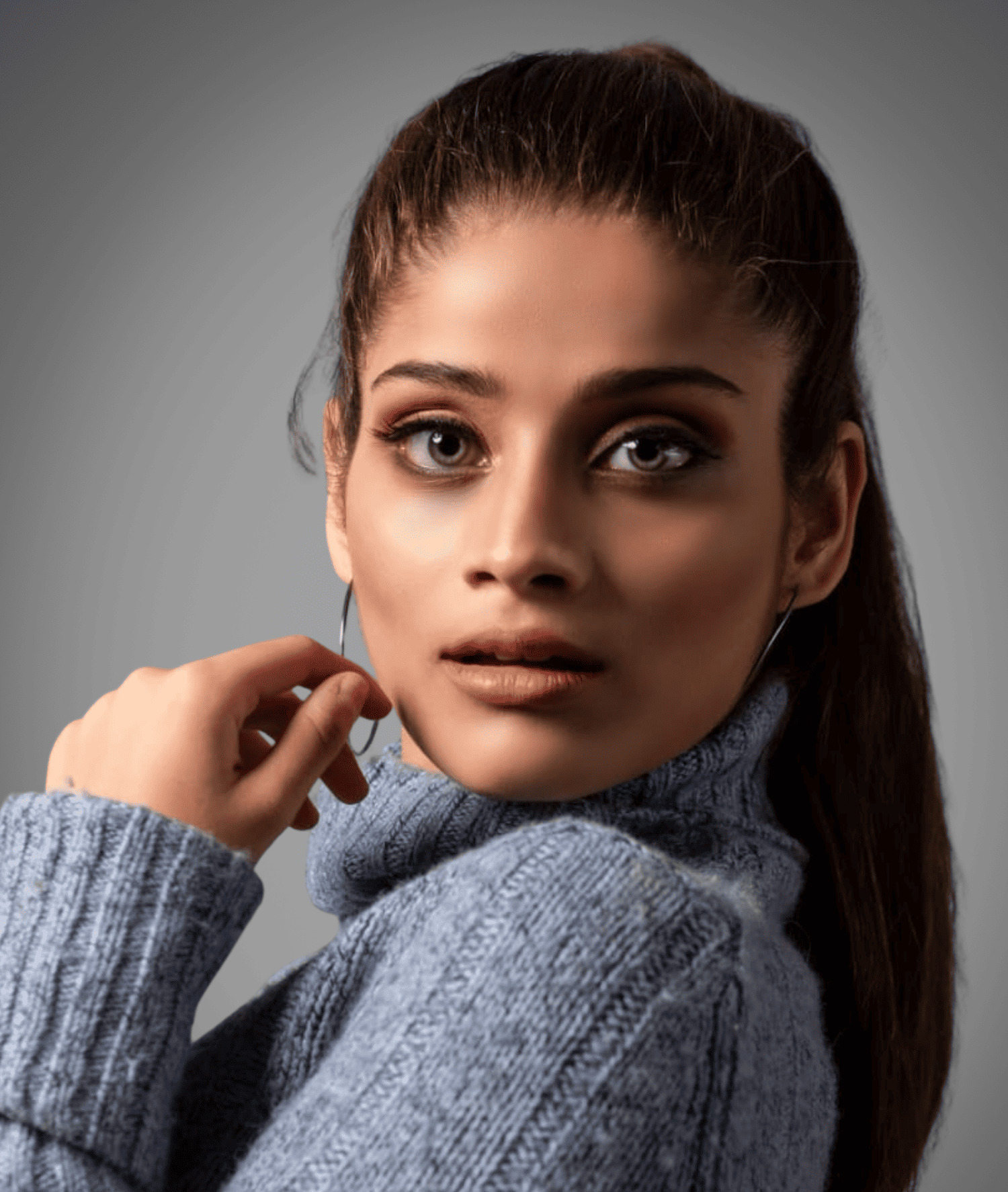 SREOSHI – Sapphire MA model in Dubai, UAE