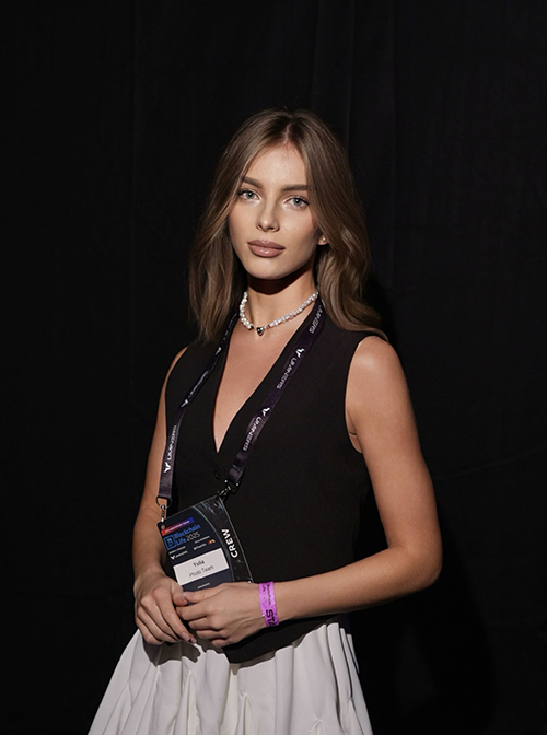 YULIA modelling portfolio image – Sapphire MA